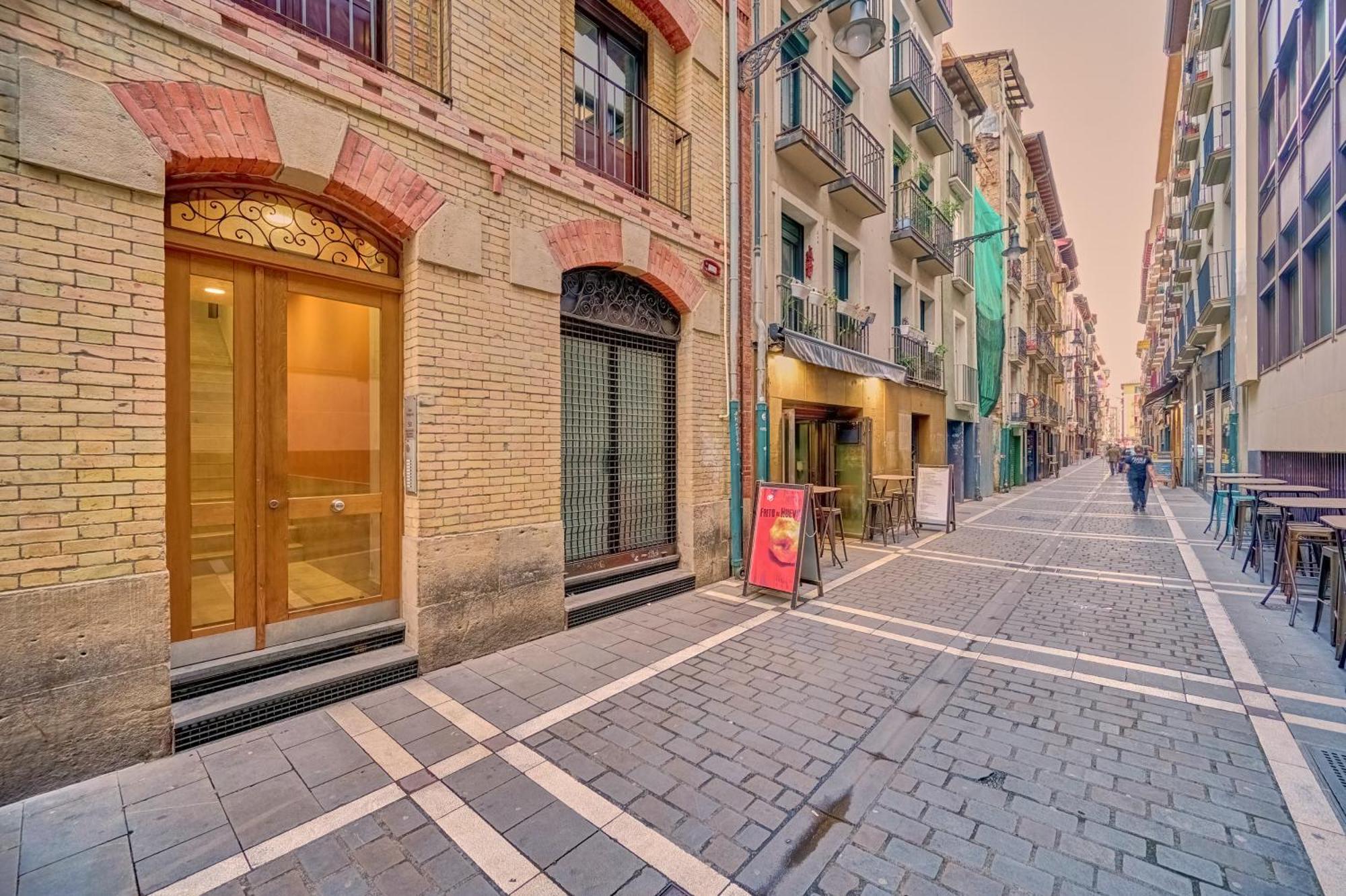 Ciudadelaresort Pamplona Buitenkant foto