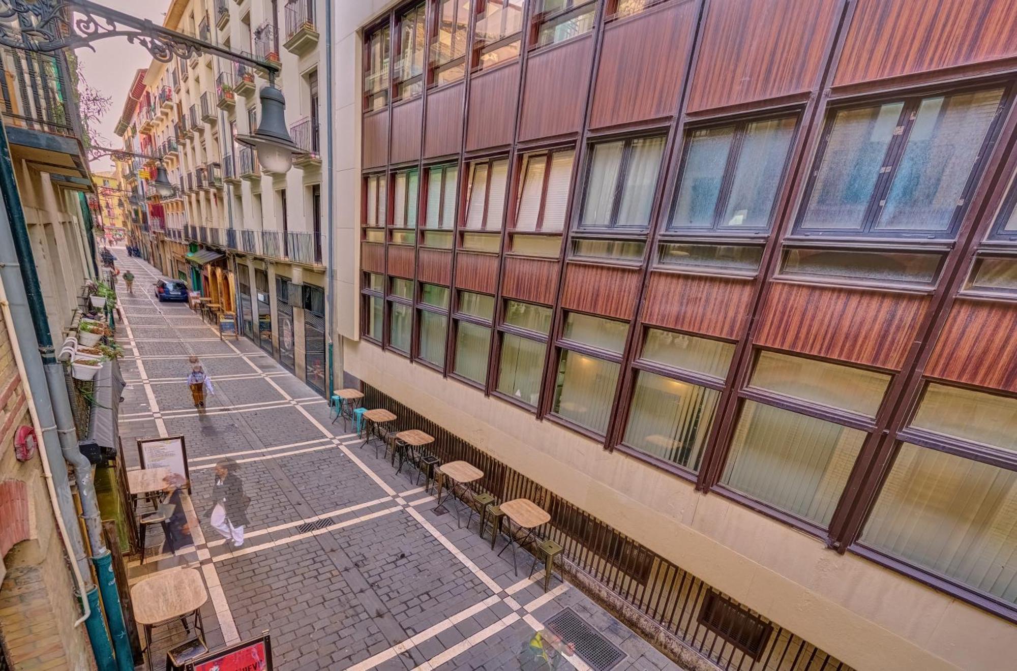 Ciudadelaresort Pamplona Buitenkant foto